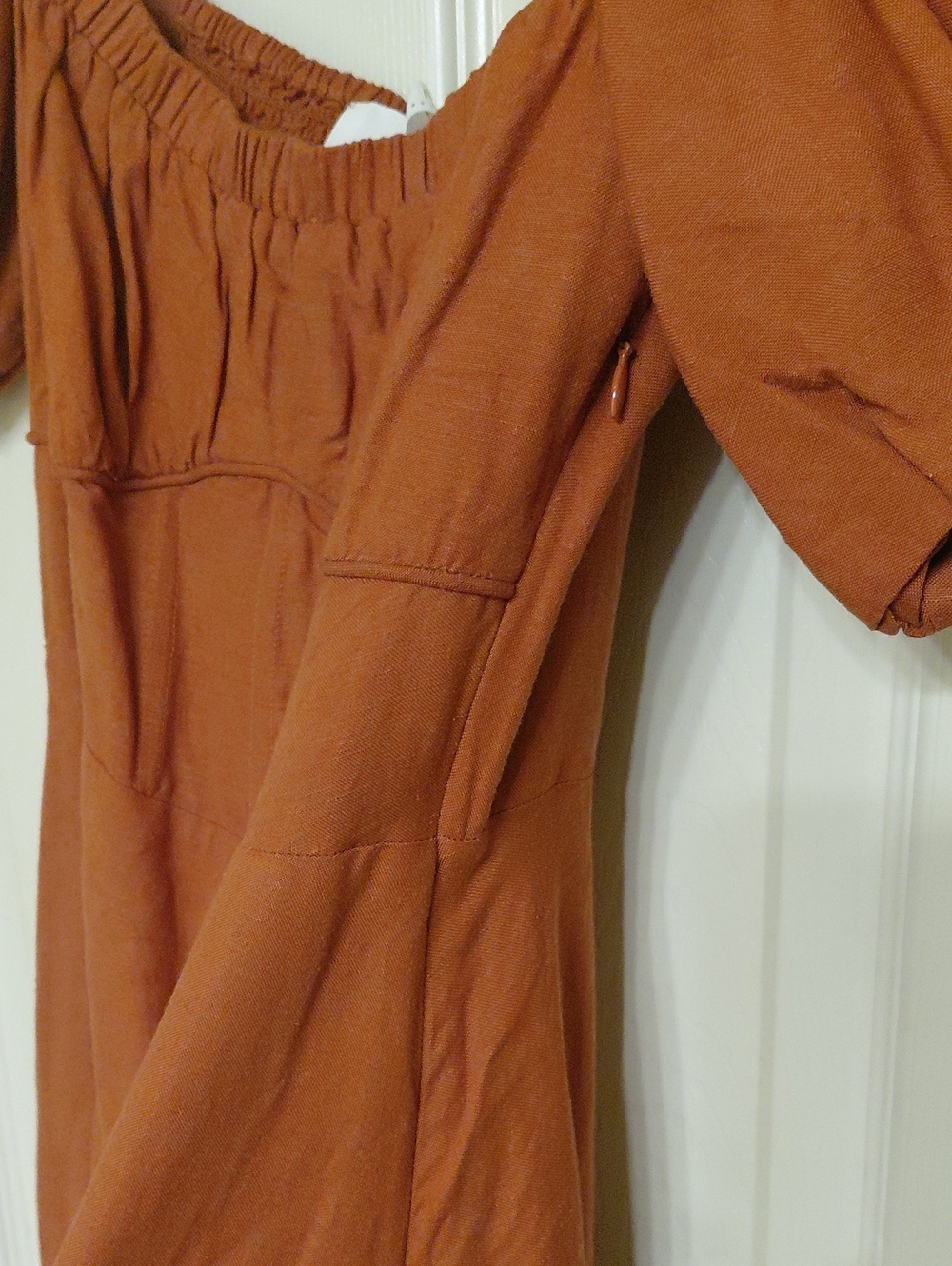 ASTR Darcy Puff Sleeve MIDI DRESS RUST XS/S - Picture 7 of 13
